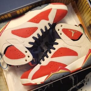 AIR JORDAN VII TROPHY ROOM SP SIZE 8